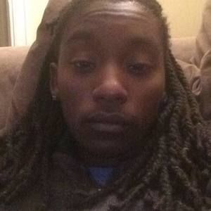 Meet your Posher, Crystal